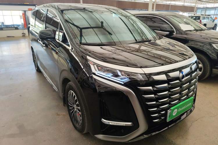 Used Denza D9 2022 DM-i 970 Four-Wheel Drive Prestige Model
