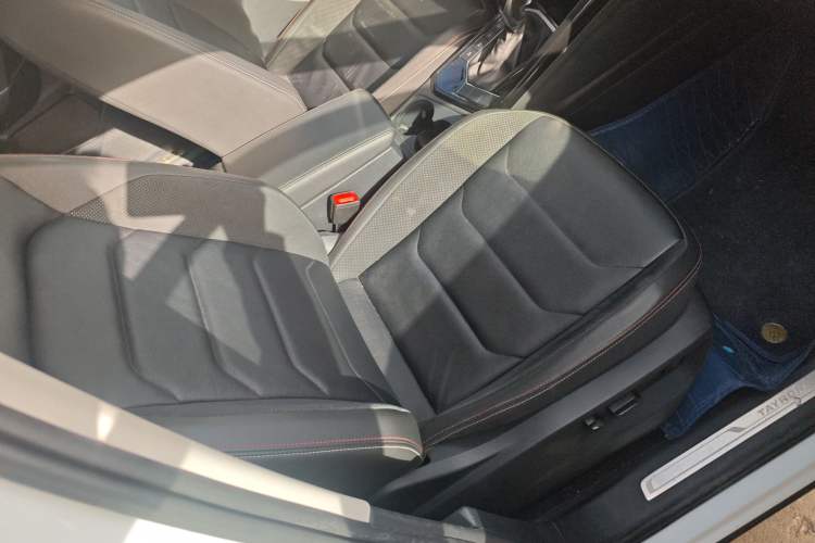 Used Volkswagen Tayron 2019 330TSI Two-Wheel Drive Luxury Model China VI Standard
