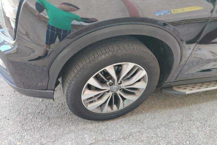 Used GAC Trumpchi GS8 2017 320T Two-Wheel Drive Luxury Smart Connectivity Version (7 Seats)
