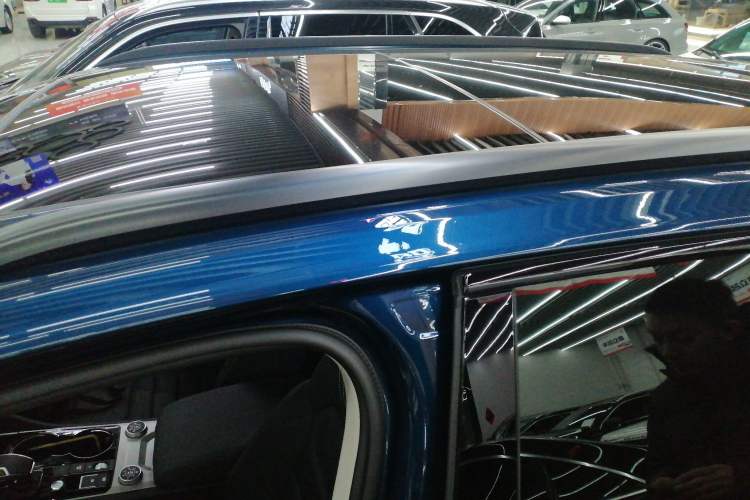 Used Volkswagen Touareg 2021 3.0 TSI Luxury Edition Black Diamond Sport Package
