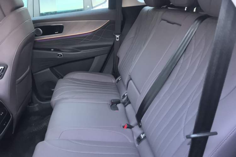 Used Chery Tiggo 9 C-DM 2025 1.5T 106KM Ultra-Comfort Edition 5 Seats Lithium-NMC
