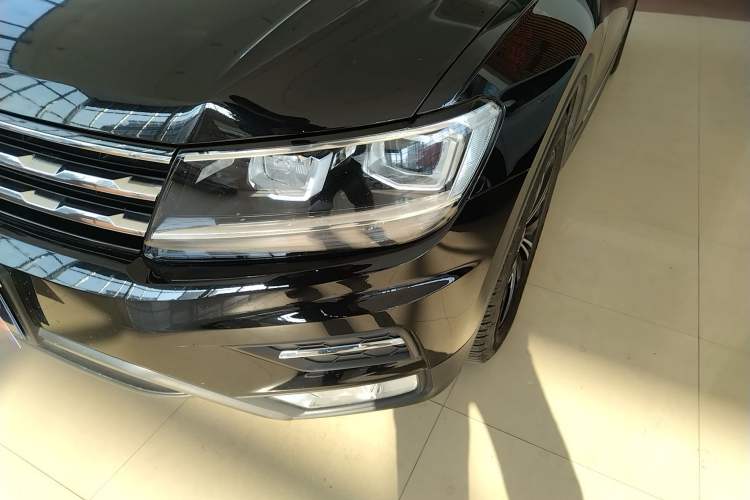 Used Volkswagen Tiguan L 2021 330TSI Automatic Two-Wheel Drive Smart Edition