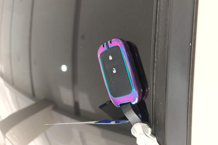 Used Honda Vezel 2023 1.5L CVT Tech Edition
