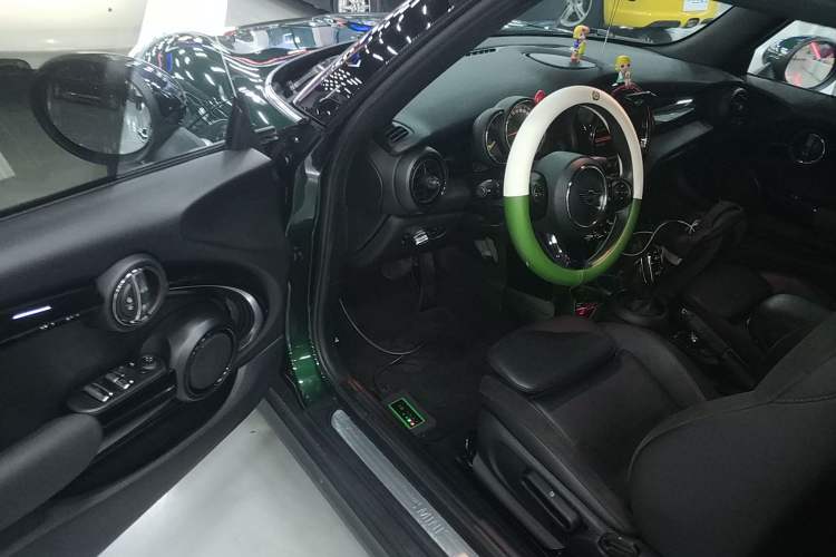 Used  MINI 2018 1.5T COOPER CABRIO Classic Edition