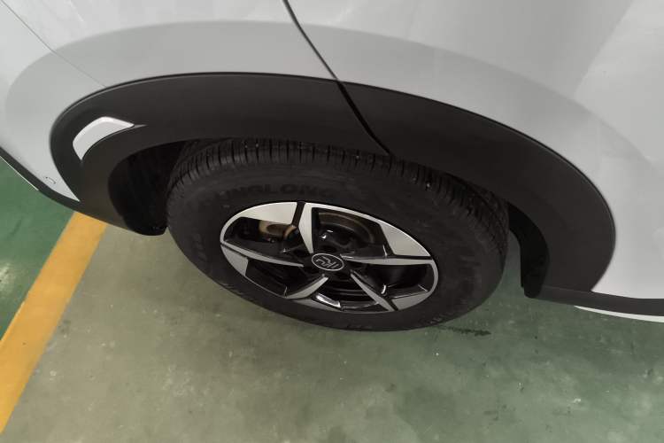 Used BYD Yuan UP 2025 Intelligent Driving Version 401 km Leading Edition