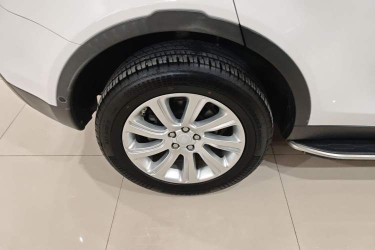 Used Land Rover Discovery Sport 2019 240 PS PURE Edition China VI Standard
