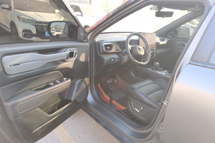 Used Geely Auto Cowboy 2025 1.5TD Trendy Play Edition