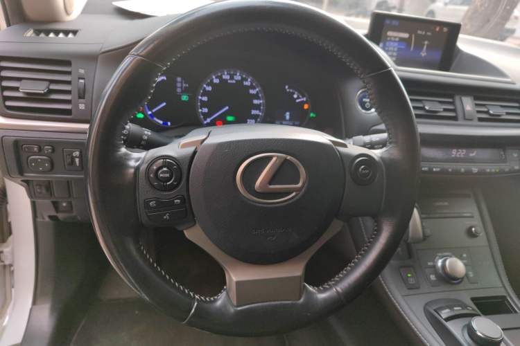 Used Lexus CT 2014 CT200h Comfort Edition Two-Tone