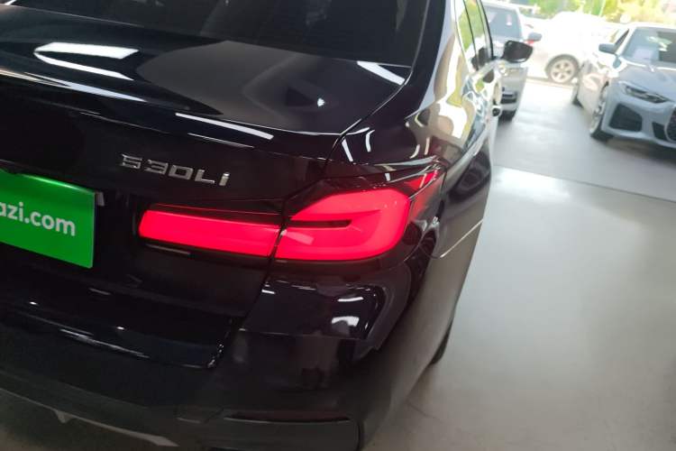 Used BMW 5 Series 2022 Restyled 530Li Leading Edition M Sport Package
