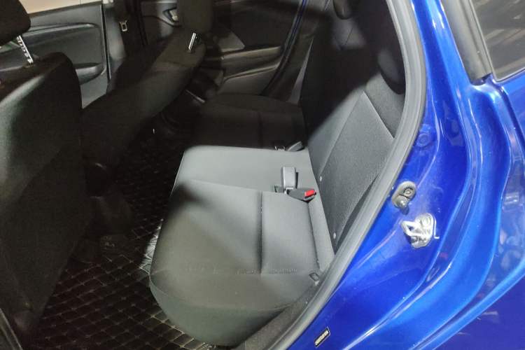 Used Honda Fit 2018 1.5L Manual Comfort Edition