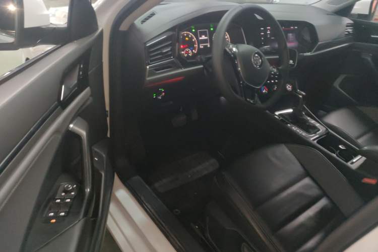 Used Volkswagen Sagitar 2020 200TSI DSG Comfort Version China VI Standard