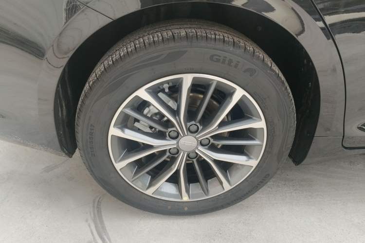 Used Geely Auto Preface 2025 Dongfang Yao 1.5TD Fuyao Edition
