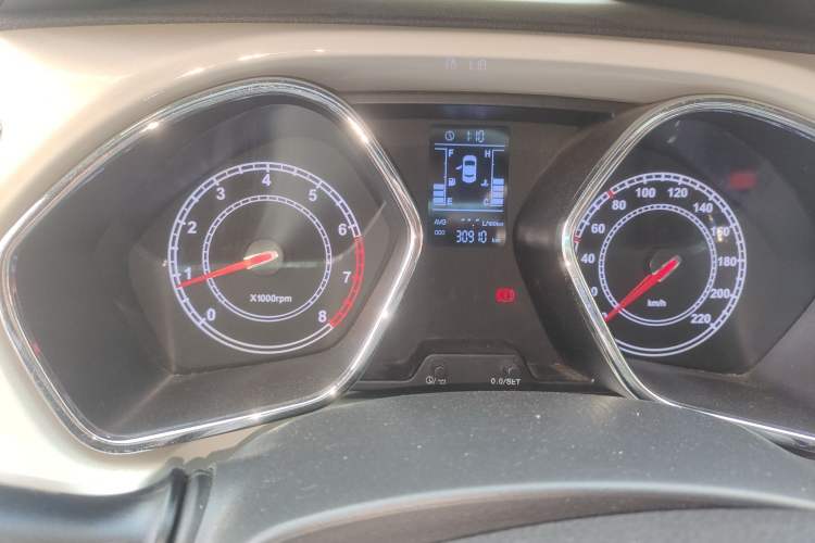 Used  Refine S2 2015 1.5L Manual Luxury Model