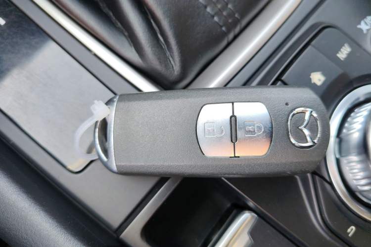 Used Mazda CX-4 2018 2.0L Automatic Two-Wheel Drive Blue Sky Dynamic Version China V Standard