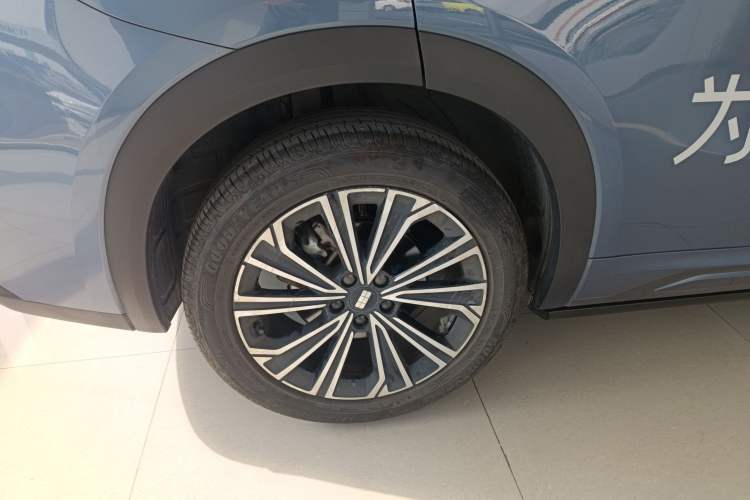 Used  Galaxy Xingjian 7 EM-i 2025 120km Flagship Edition