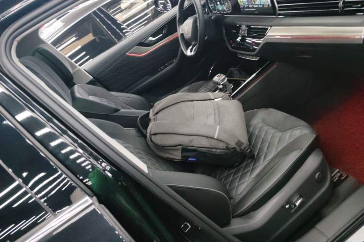 Used Hongqi HS5 2019 2.0T Smart Connect Flagship Edition
