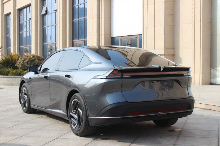 Used  L07 2025 530 Ultra DeepBlue Intelligent Driving AD PRO Pure-Electric Version