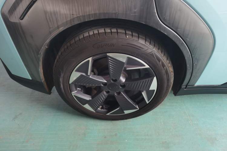 Used AION Y 2022 70 Intelligent Edition Lithium Iron Phosphate
