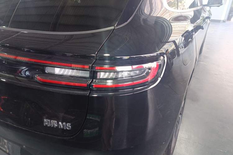 Used Hima AITO M5 2022 Extended-Range Four-Wheel Drive Performance Version
