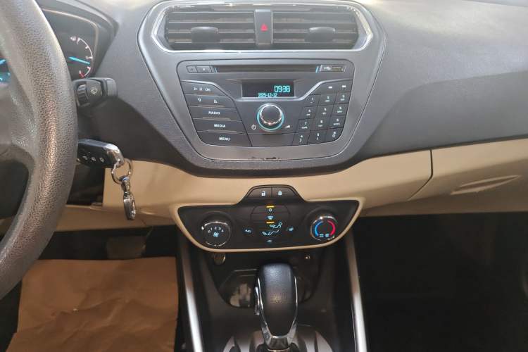 Used Ford Escort 2015 1.5L Automatic Comfort Model
