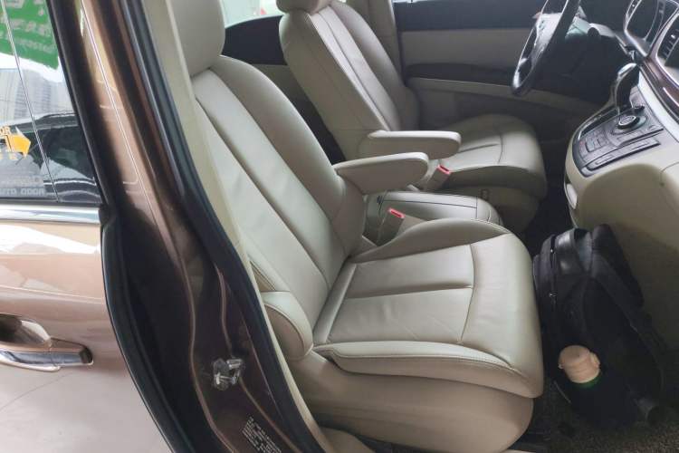 Used Buick GL8 2018 28T Luxury Model China VI Standard
