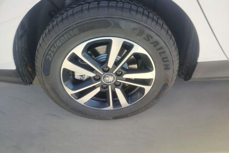 Used BYD Qin PLUS 2025 DM-i Smart Drive 120KM Superior Model