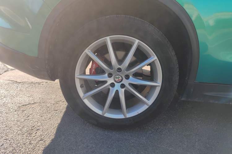 Used Alfa Romeo Stelvio 2017 2.0T 200HP Luxury Edition
