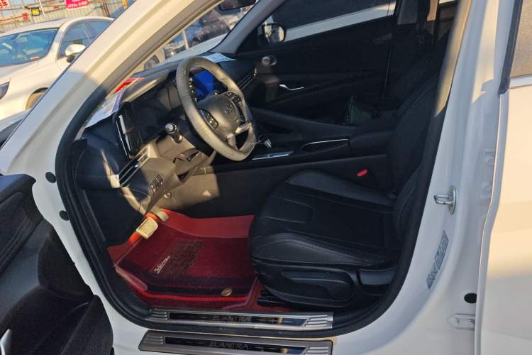 Used Hyundai Elantra 2022 1.5L CVT GLX Elite Edition
