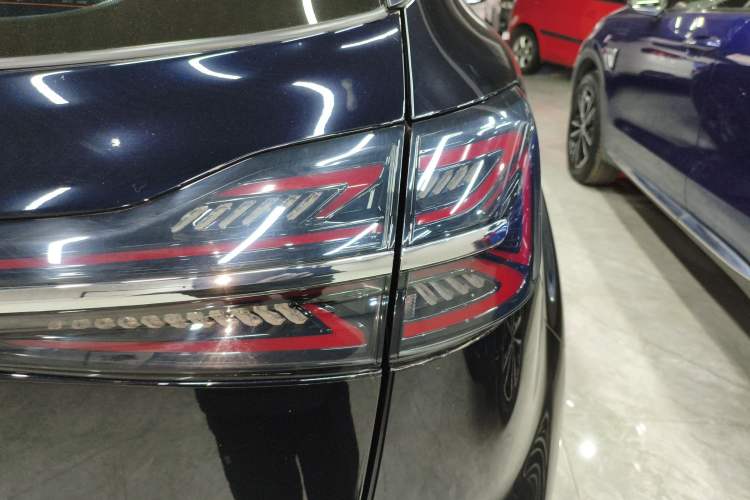Used Hongqi HS5 2023 2.0T Qixiang Pro Edition
