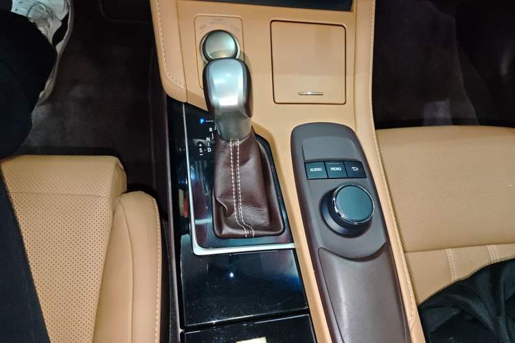 Used Lexus ES 2016 200 Midnight Special Limited Edition
