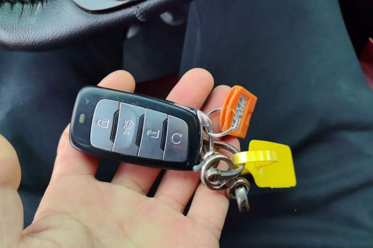 Used Changan CS85 COUPE 2019 1.5T DCT Dynamic Version China VI Standard
