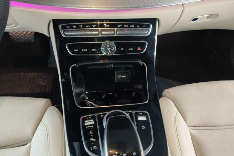 Used Mercedes-Benz E-Class 2017 Facelift E 200 Sport 4MATIC
