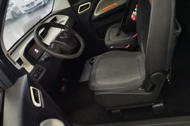 Used Wuling Hongguang MINIEV 2021 Macaron Fashion Model Lithium Iron Phosphate