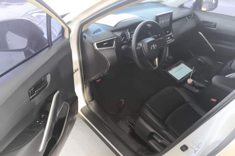 Used Toyota FRONTLANDER 2022 2.0L CVT Leading Edition