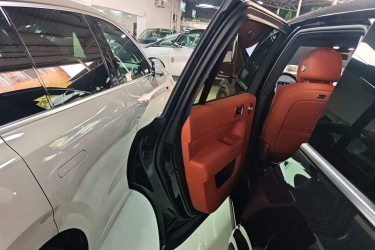 Used Li Auto L9 2025 Pro Smart Refresh Edition
