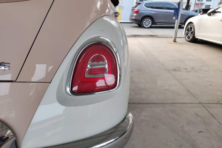 Used ORA Ballet Cat 2022 401 km Nutcracker Edition
