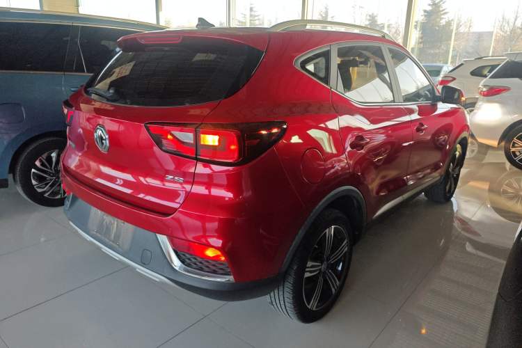 Used MG ZS 2018 1.5L Automatic Luxury Internet Edition China V Standard