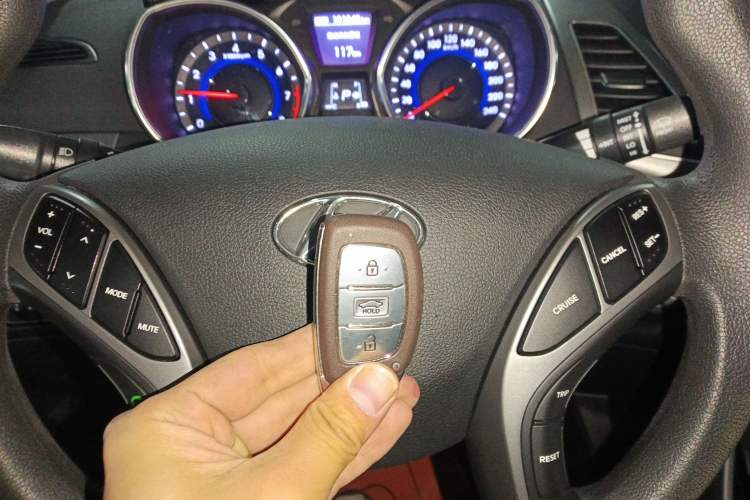 Used Hyundai Elantra 2016 1.6L Automatic Prestige Edition
