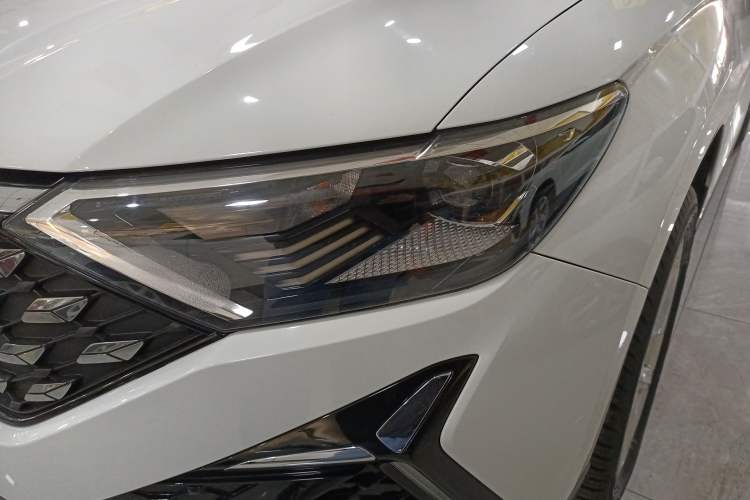 Used Jetta VS5 2023 280TSI Automatic Trend Edition
