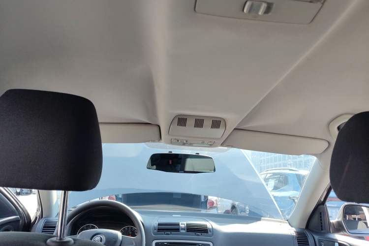 Used Skoda Octavia 2014 1.6L Automatic Yijie Edition
