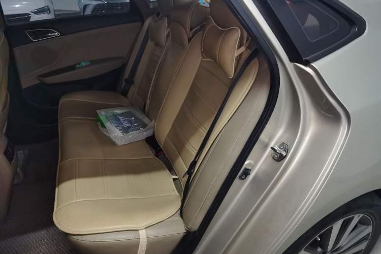 Used Hyundai Mistra 2014 1.8L Automatic Deluxe DLX Model
