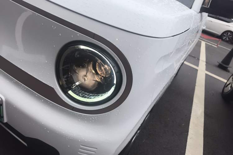 Used Geely Galaxy Panda 2023 Panda Mini 200km Endurance Bear
