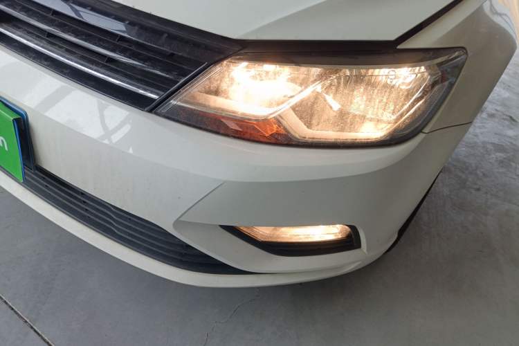 Used Volkswagen Lamando 2015 230TSI DSG Fashion Edition
