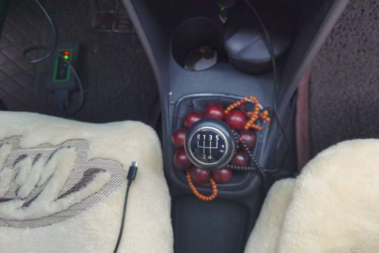 Used Volkswagen Polo 2013 1.4L Manual Fashion Edition