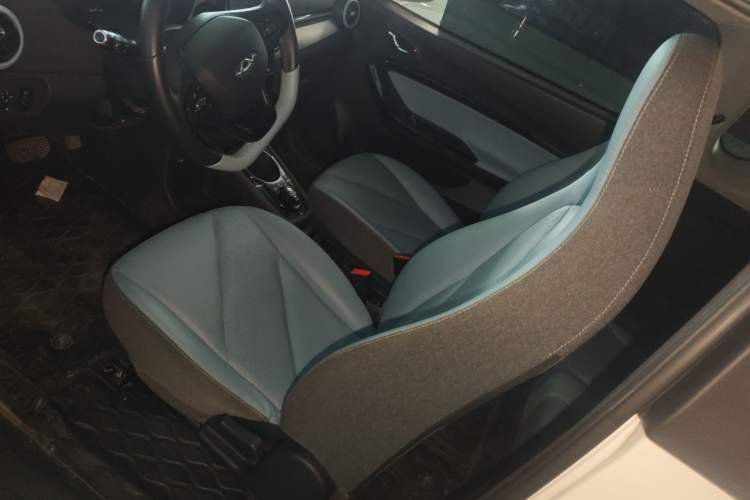 Used Chery Little Ant 2022 Restyled Version Sweet Pink Edition Half-Sugar Version 28.8 kWh 30 kW 301 km
