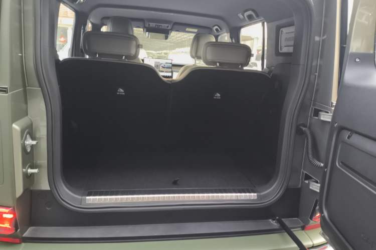 Used  V23 2025 501 Four-Wheel Drive Intelligent Driving Version
