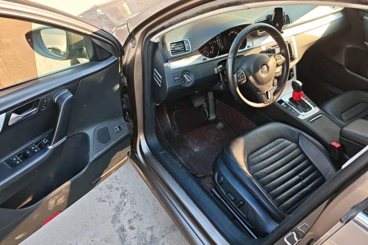 Used Volkswagen Magotan 2016 1.8TSI Smart Comfort Model
