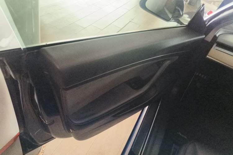 Used Tesla Model 3 2019 Standard Range Rear-Drive Upgraded Version