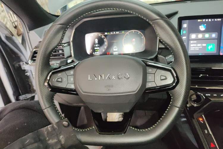 Used Lynk & Co 06 2023 Remix 1.5T Dynamic Halo
