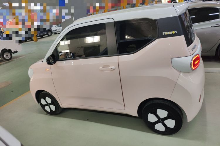 Used Wuling Hongguang MINIEV 2024 3rd Generation 215km Advanced Version
